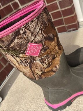 Muck Boot Company Women's Woody Max Waterproof Boot - Pink Trim